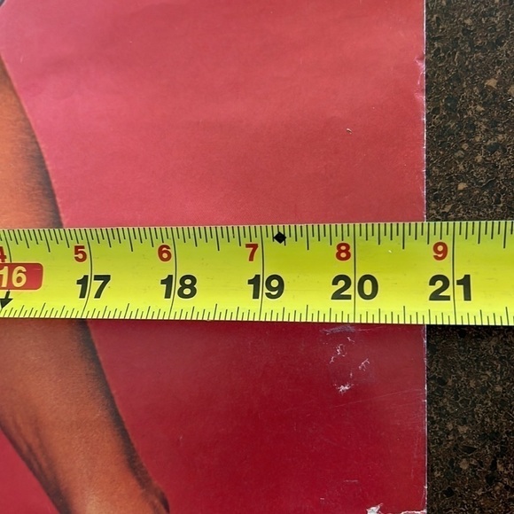 Loni Anderson WHITE BIKINI POSTER VINTAGE 1980's WKRP - Picture 8 of 9